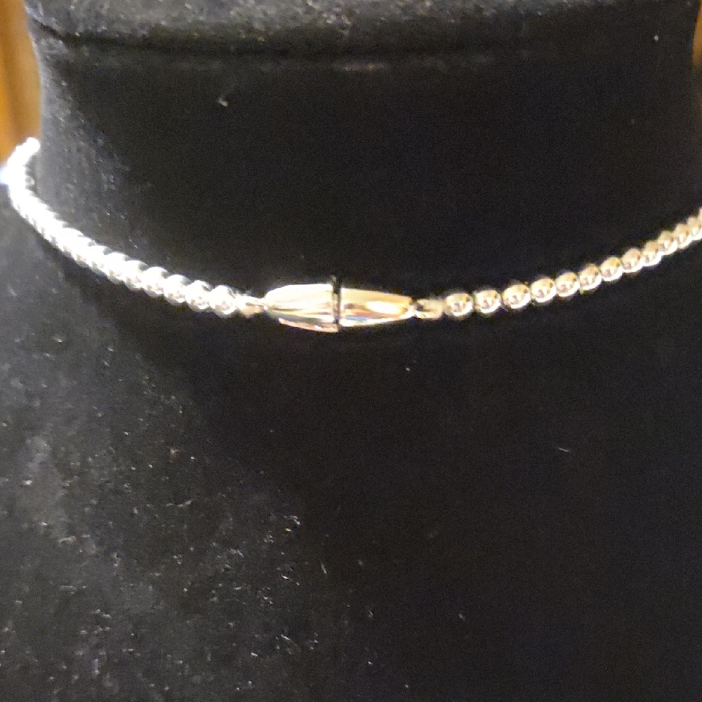 The Little Mermaid Disney Store Necklace - Picture 9 of 10